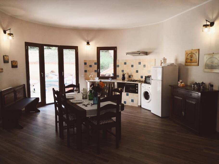 Da Nonna Cettina Appartamento In Villa Con Piscina Palerme Extérieur photo